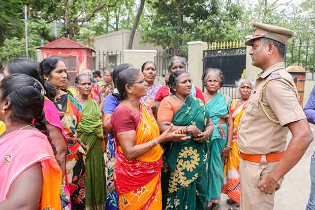 CPCL lays pipes via fishing hamlet, draws people’s ire