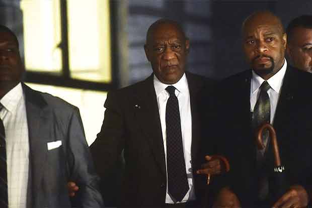 Judge declares mistrial in Cosby case