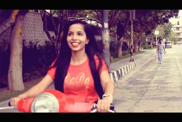 Dhinchak Pooja’s scooter woes go viral