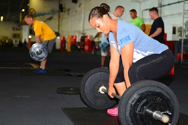 Lifting heavy weights boosts muscle strength