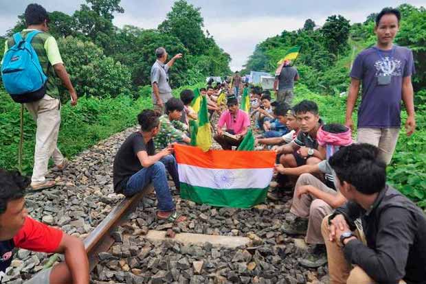IPFTs indefinite blockade of NH, railway tracks enters day 3