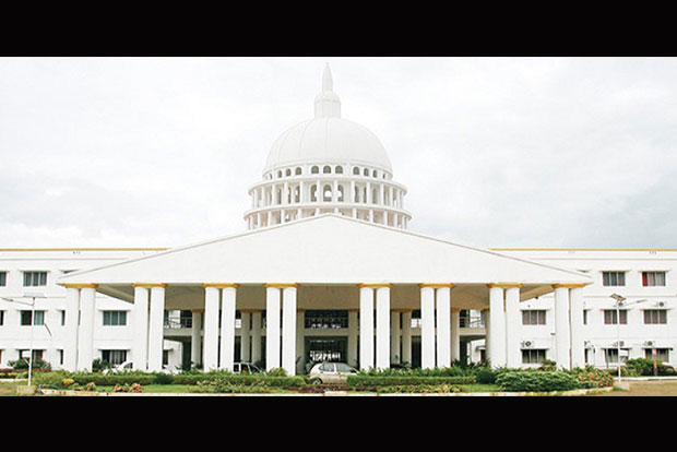 Court raps Pondy medical college for violating orders