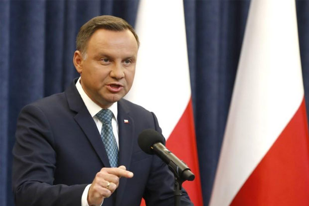 Polish President unexpectedly vetoes judiciary reform
