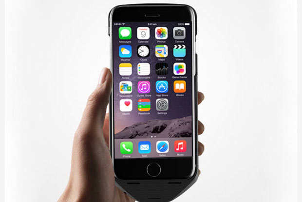 This smart case lets you enjoy Android on your iPhone