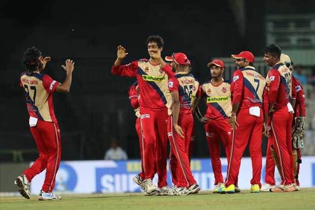 Left-arm spinner R Sai Kishore’s high-five seals it for Super Gillies