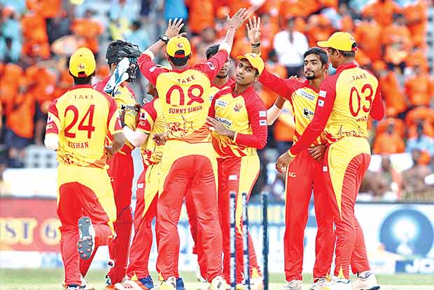 Spirited Dragons see off Warriors challenge