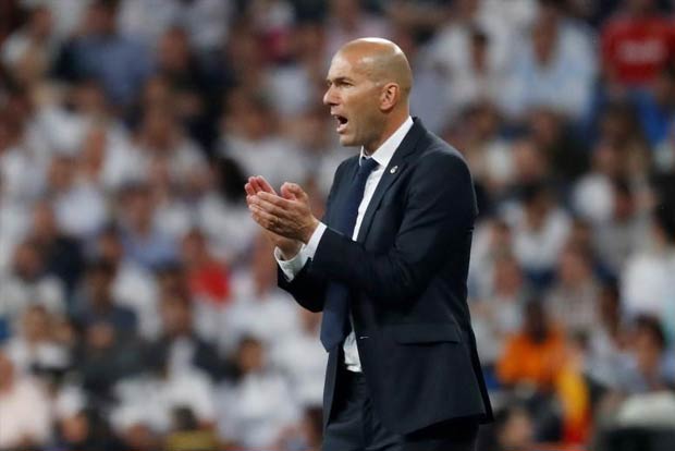 Zidane leads nominees for FIFA coach prize