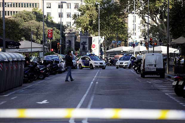 Van mows down crowd in Barcelona, 13 reported killed