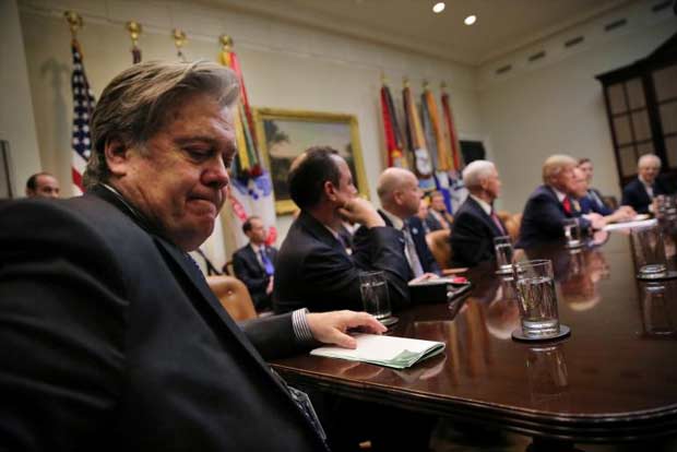 Trump fires adviser Steve Bannon