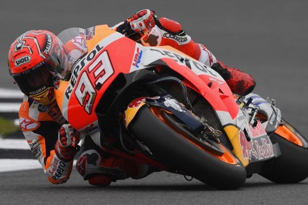 Marquez takes fourth pole in a row at Silverstone