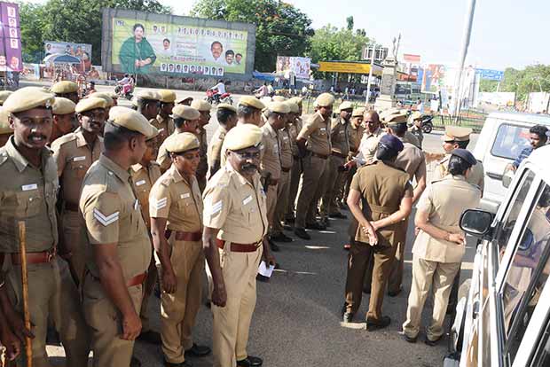 Sec 144 imposed in Pudukai as AIADMK groups plan events