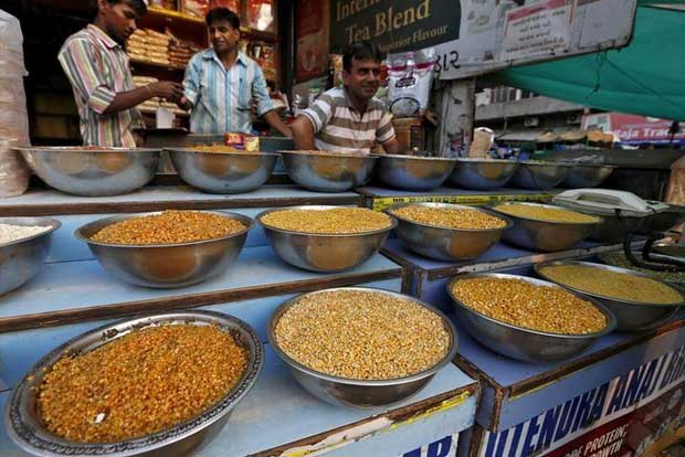 Government lifts ban on export of few varieties of pulses