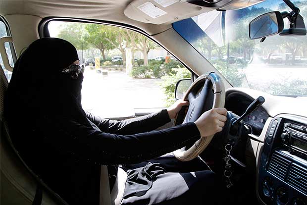 After Saudi lifts ban, University to open driving school for women After Saudi lifts ban, University to open driving school for women