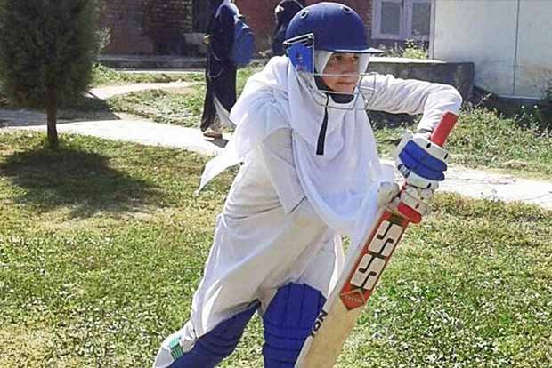 Burqa-clad women in Baramulla hit boundaries