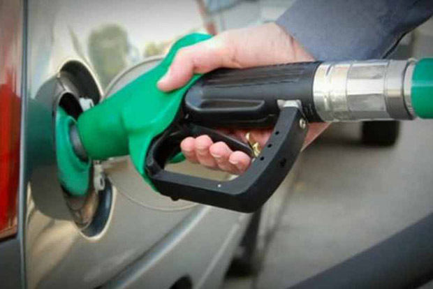 Jaitley urges states to cut VAT on petrol, diesel