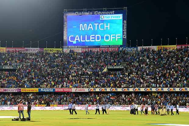 Third T20 between India and Australia called off