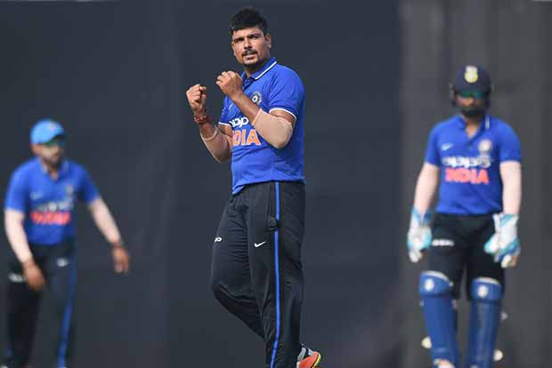 Shaw stars in Board XI win