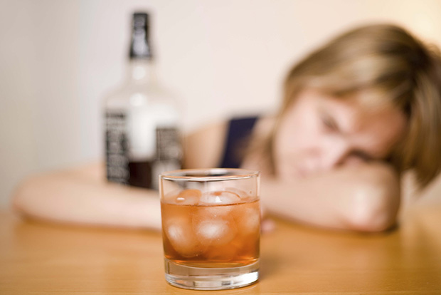 Alcohol could worsen mood swings, functioning of people with bipolar disorder: Study Alcohol could worsen mood swings, functioning of people with bipolar disorder: Study