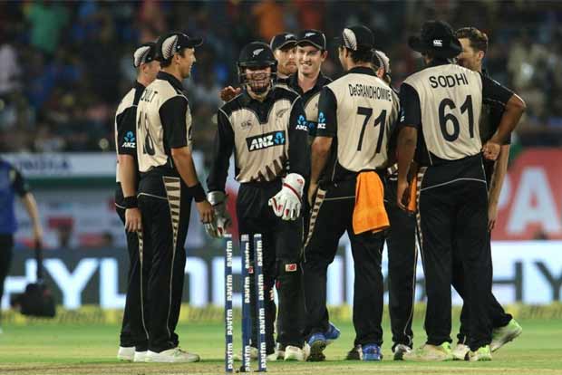 Munro leads New Zealand to series-levelling win in Rajkot