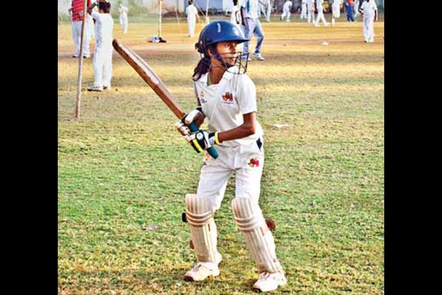 Mumbai girl slams double ton in 50-over game