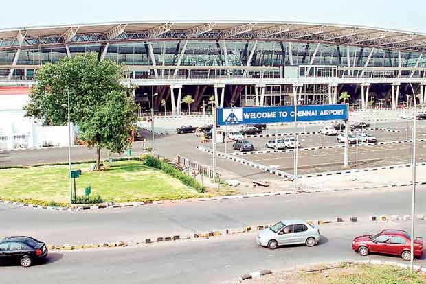 SpiceJet flight aborts takeoff at Chennai Airport after technical snag SpiceJet flight aborts takeoff at Chennai Airport after technical snag