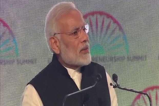 Prime Minister invites global entrepreneurs to invest in India