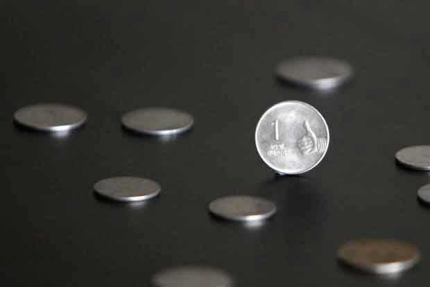 Rupee rises for 3rd day, hits new 2-month high ahead of GDP data