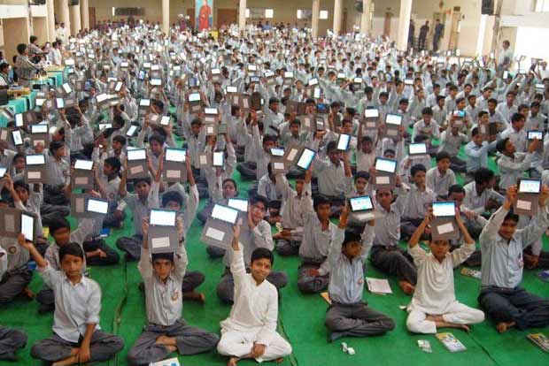 UNICEF calls for action to end digital divide UNICEF calls for action to end digital divide