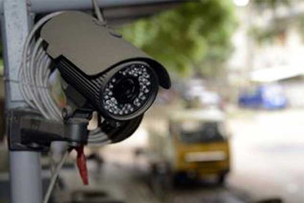 Government told to fix CCTV on Palani girivalam path Government told to fix CCTV on Palani girivalam path
