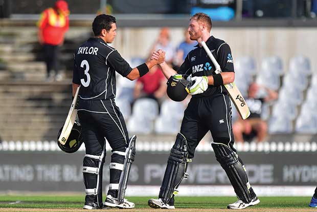 Guptill leads New Zealand to win