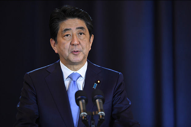 Japan PM Abe honours Japanese Schindler in Lithuania
