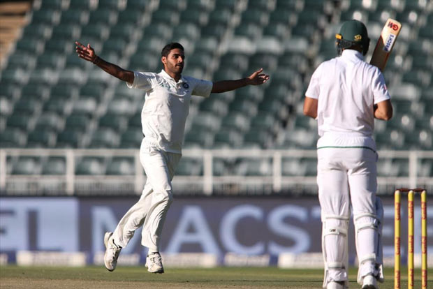 Batting lets India down again